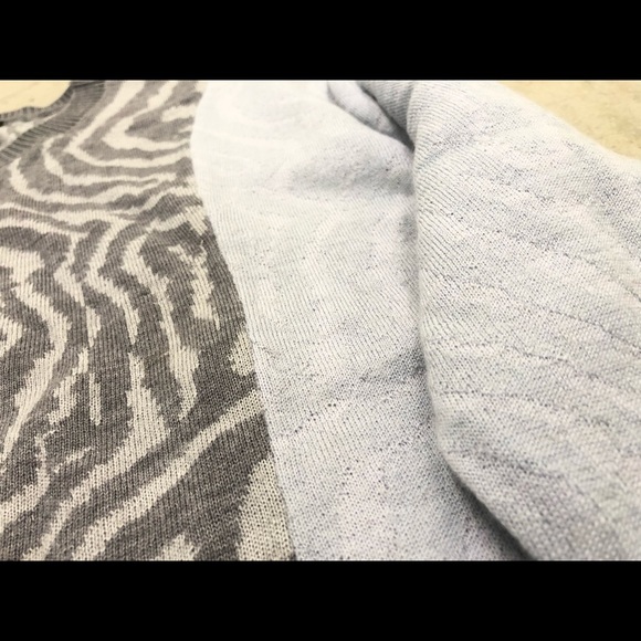 🔥 FIRE SALE CLOSET CLOSING🔥 RARE Runway inspired Cynthia Rowley sweater XS - Picture 6 of 8